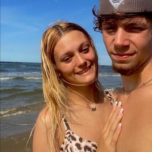 Meet your Posher, Breah